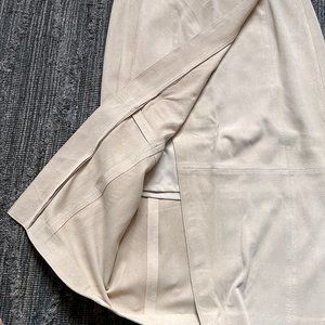 Vince Lamb Suede pencil Skirt, size 00